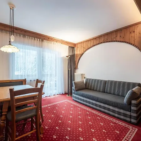 Hotel Croce Bianca Leisure & 4*